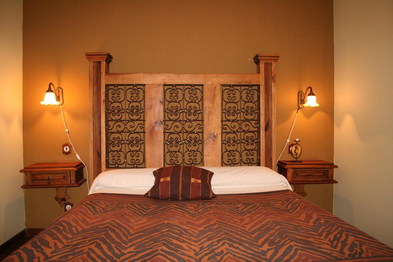 Hoyos del Collado La Casona De Collado旅馆 外观 照片